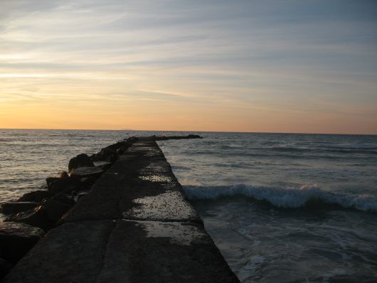 Il pontile alle spiagge bianche di Rosignano