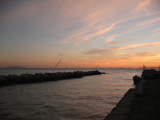 Foto luce al tramonto