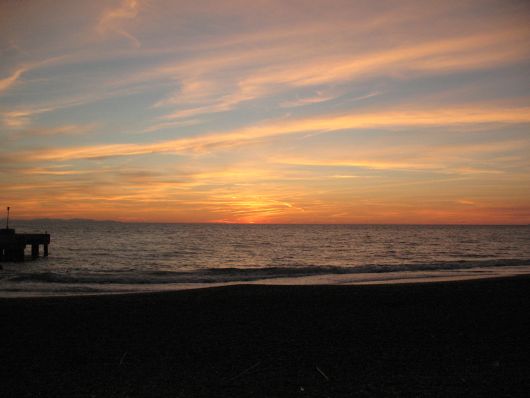 Foto nuvole al tramonto